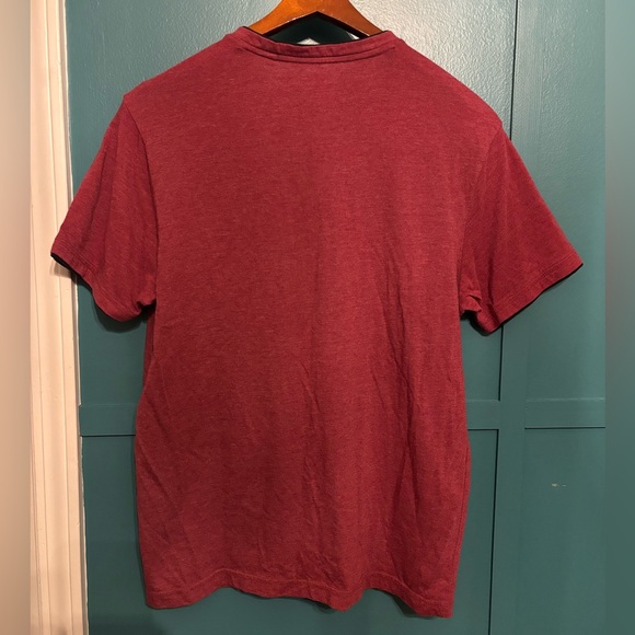 GUESS Men's Burgundy Henley Shirt Size L - Picture 2 of 4